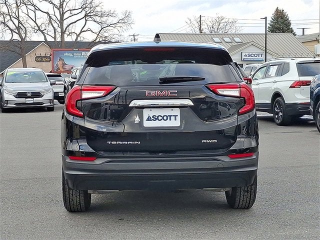 2022 GMC Terrain SLE