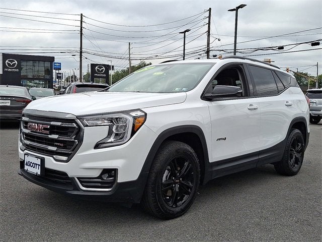 2024 GMC Terrain AT4