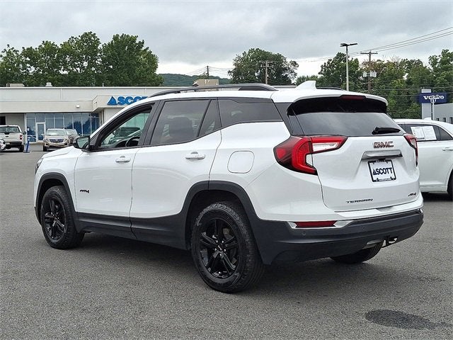 2024 GMC Terrain AT4