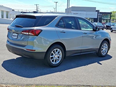 2023 Chevrolet Equinox LS