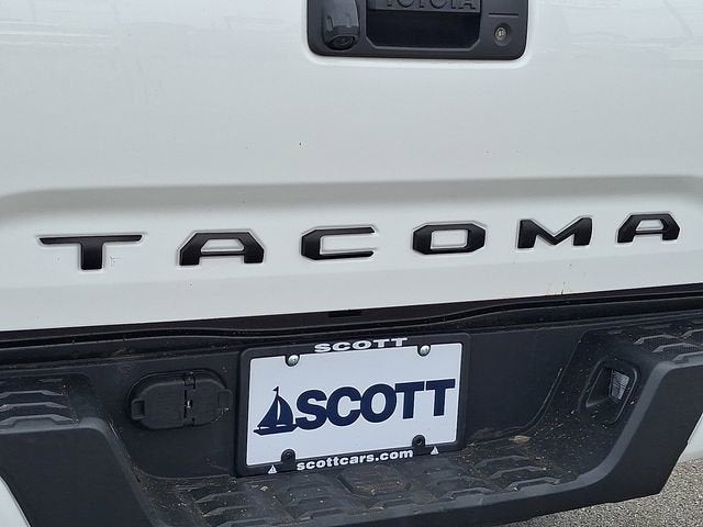2023 Toyota Tacoma 4WD SR