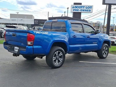 2017 Toyota Tacoma SR5