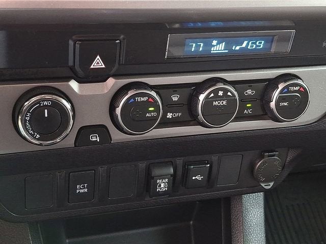 2022 Toyota Tacoma 4WD SR