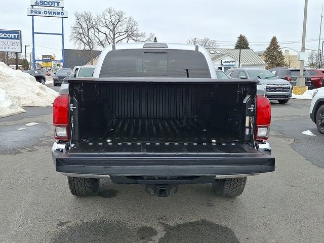 2022 Toyota Tacoma 4WD SR