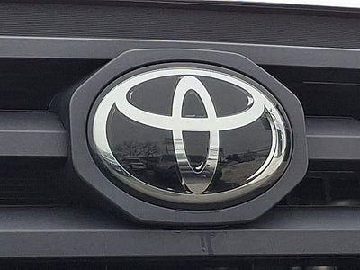 2022 Toyota Tacoma 4WD SR