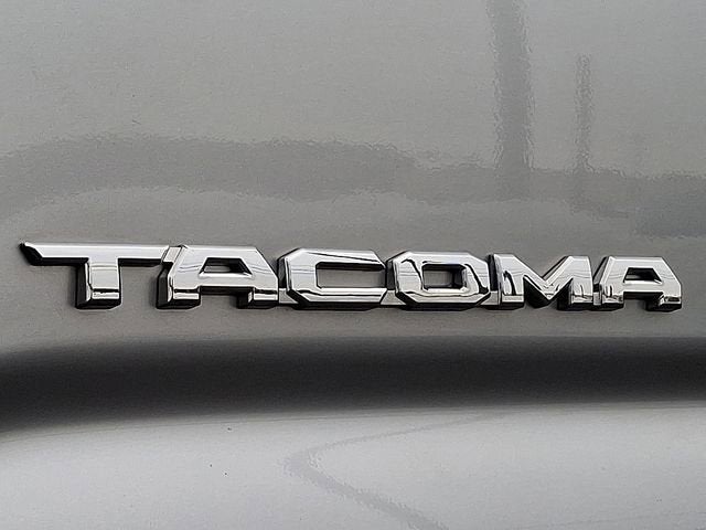 2022 Toyota Tacoma 4WD SR