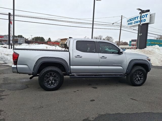 2022 Toyota Tacoma 4WD SR
