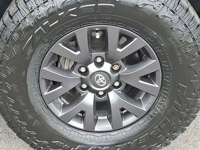 2022 Toyota Tacoma 4WD SR