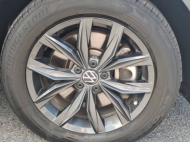 2024 Volkswagen Tiguan SE