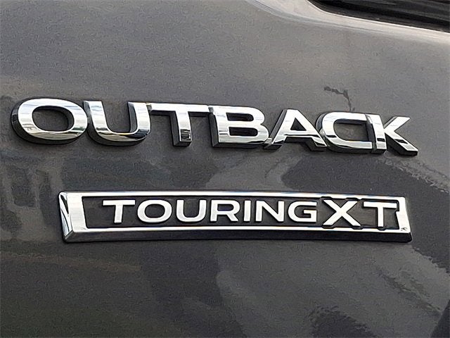 2022 Subaru Outback Touring XT