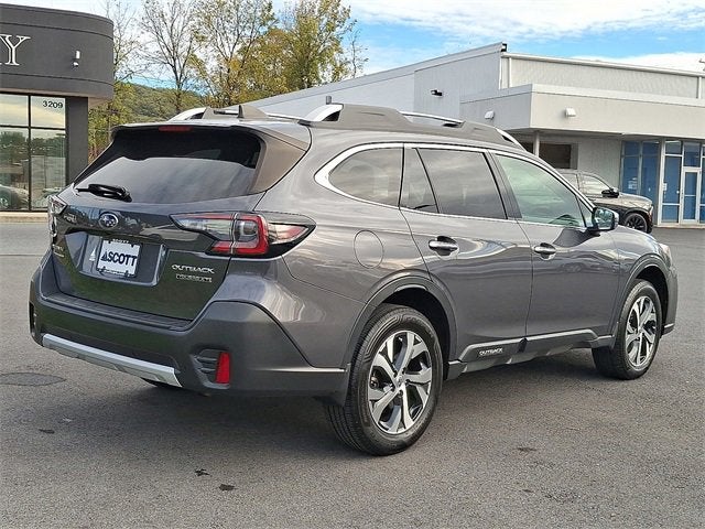 2022 Subaru Outback Touring XT