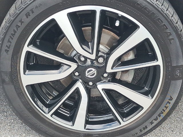 2020 Nissan Rogue SL