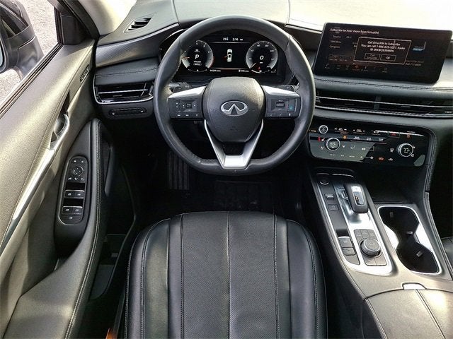 2022 INFINITI QX60 LUXE