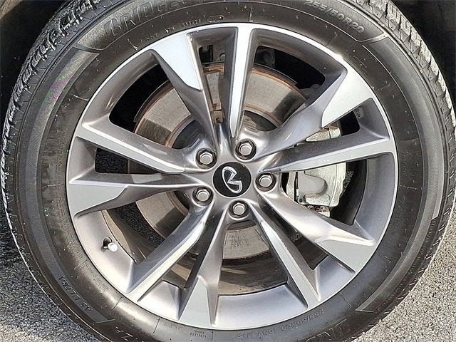 2022 INFINITI QX60 LUXE