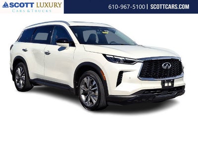 2023 INFINITI QX60 LUXE