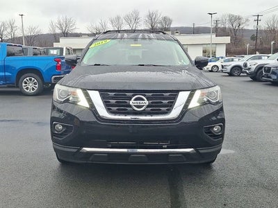 2019 Nissan Pathfinder SV