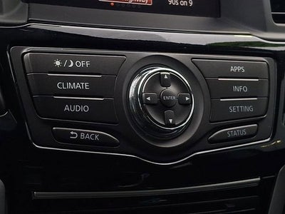 2019 Nissan Pathfinder SV