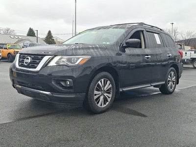 2019 Nissan Pathfinder SV