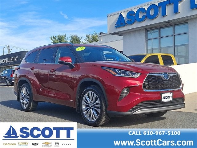 2024 Toyota Highlander Hybrid Platinum