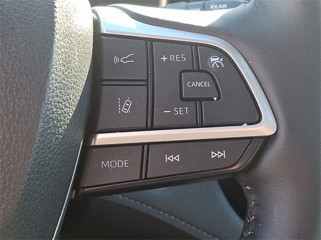 2024 Toyota Highlander Hybrid Platinum