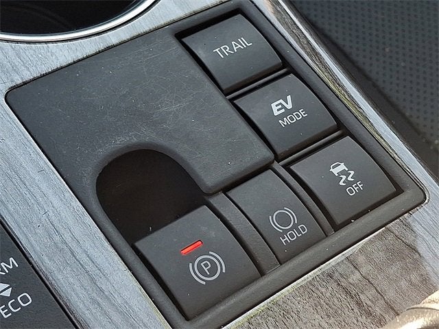 2024 Toyota Highlander Hybrid Platinum