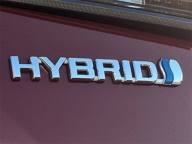 2024 Toyota Highlander Hybrid Platinum