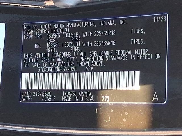 2024 Toyota Highlander LE