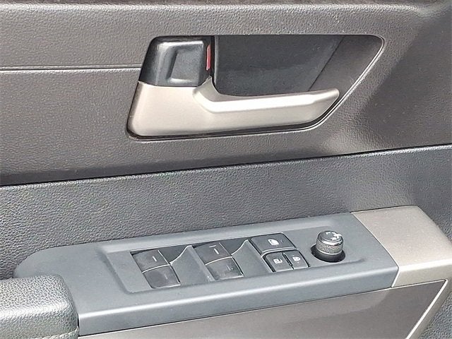 2022 Toyota Tundra 4WD SR5