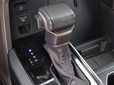 2022 Toyota Tundra 4WD SR5