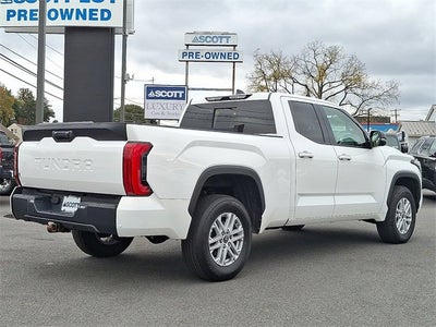 2022 Toyota Tundra 4WD SR5