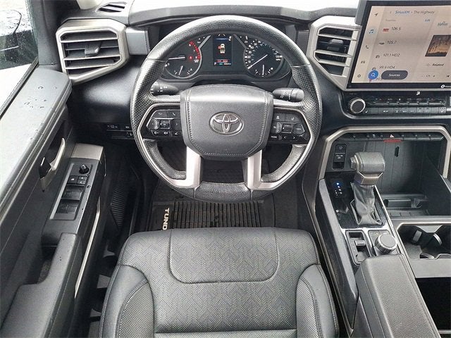 2022 Toyota Tundra 4WD SR5