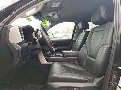 2022 Toyota Tundra 4WD SR5