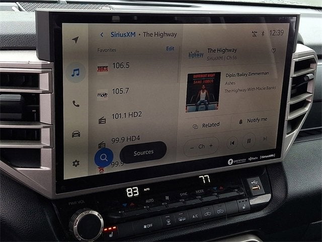 2022 Toyota Tundra 4WD SR5