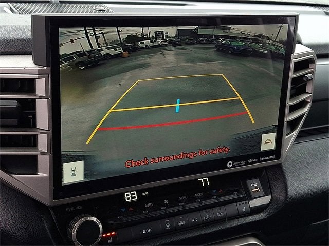 2022 Toyota Tundra 4WD SR5