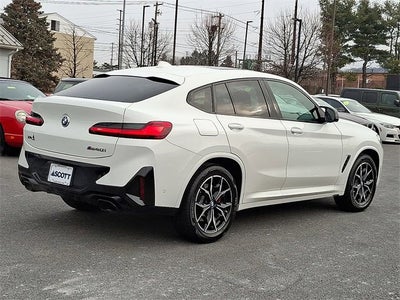 2023 BMW X4 M40i