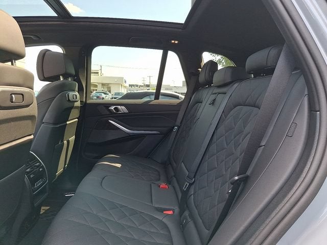 2025 BMW X5 xDrive50e