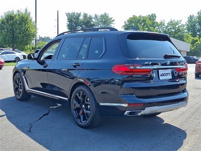 2022 BMW X7 xDrive40i