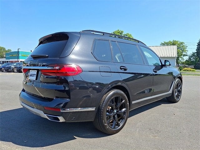 2022 BMW X7 xDrive40i