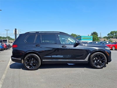 2022 BMW X7 xDrive40i