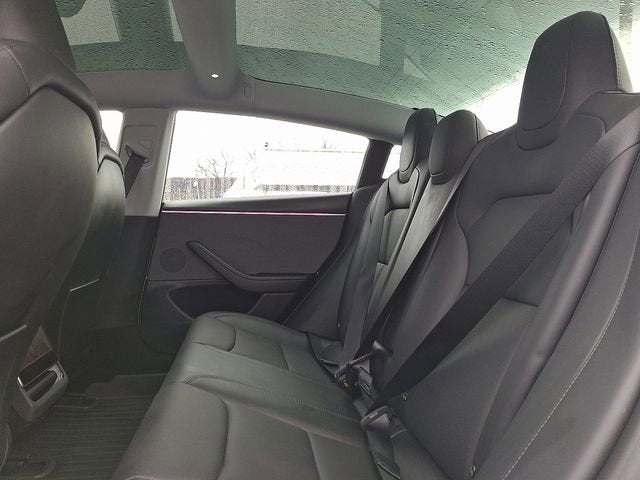 2025 Tesla MODEL 3 Base