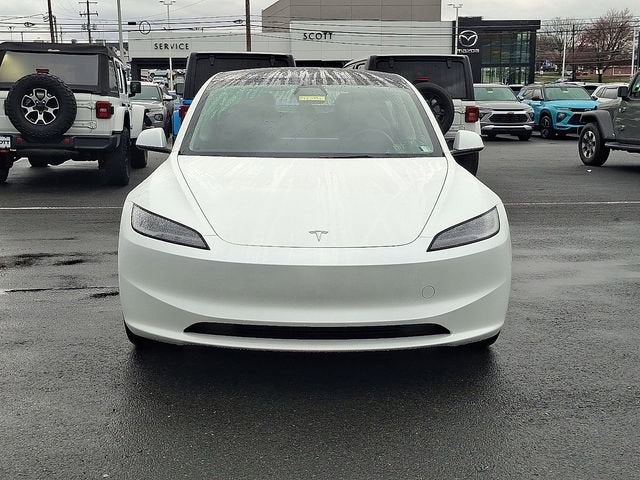 2025 Tesla MODEL 3 Base