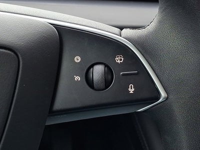 2025 Tesla MODEL 3 Base