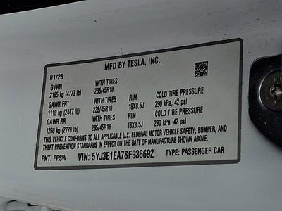 2025 Tesla MODEL 3 Base