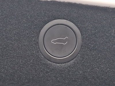 2025 Tesla MODEL 3 Base