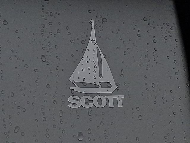 2025 Tesla MODEL 3 Base