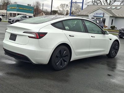 2025 Tesla MODEL 3 Base