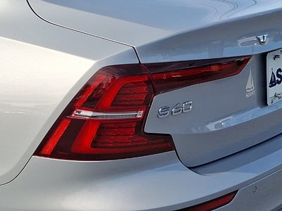 2024 Volvo S60 Recharge Plug-In Hybr Ultimate Dark Theme