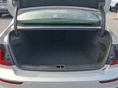 2024 Volvo S60 Recharge Plug-In Hybr Ultimate Dark Theme