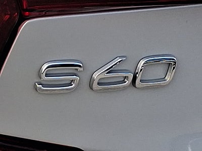2024 Volvo S60 Recharge Plug-In Hybr Ultimate Dark Theme