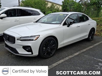 2024 Volvo S60 Plus Black Edition